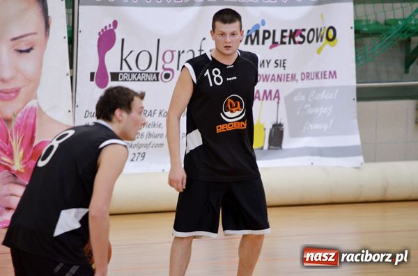 Zdjęcie w galerii na portalu naszraciborz.pl: Brooklyn jednym oczkiem do przodu wiadomości z regionu