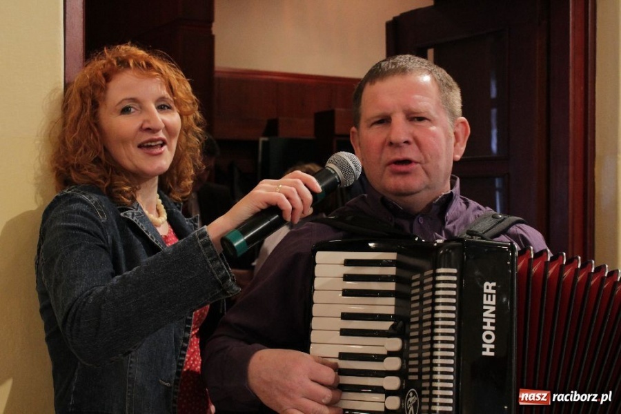 Zdjęcie w galerii na portalu naszraciborz.pl: I znów leciało pierze... wiadomości z regionu