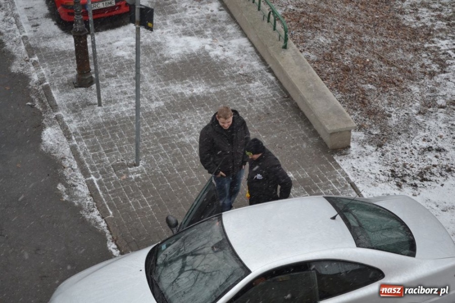Zdjęcie w galerii na portalu naszraciborz.pl: Akcja policji pod Mechanikiem wiadomości z regionu