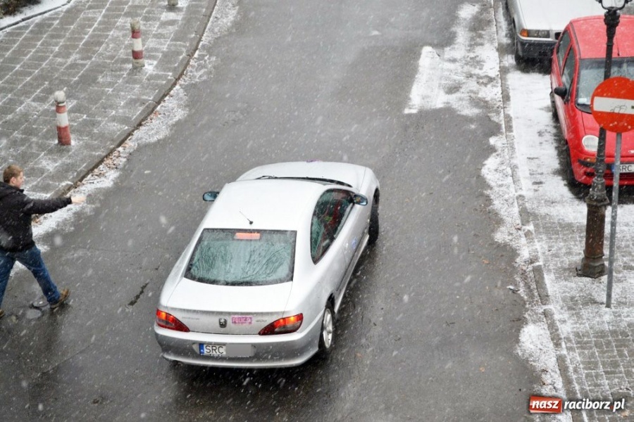 Zdjęcie w galerii na portalu naszraciborz.pl: Akcja policji pod Mechanikiem wiadomości z regionu