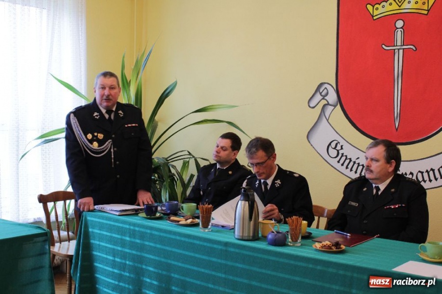 Zdjęcie w galerii na portalu naszraciborz.pl: Strażackie podsumowanie w Krzanowicach wiadomości z regionu