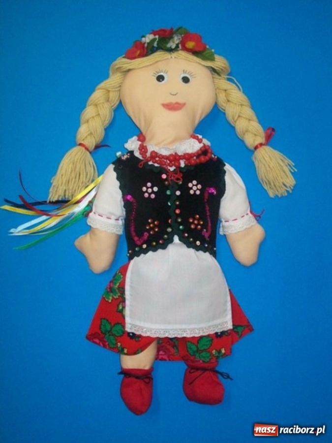 Zdjęcie w galerii na portalu naszraciborz.pl: Szkoła zebrała na szczepionki ponad 1600 zł wiadomości z regionu