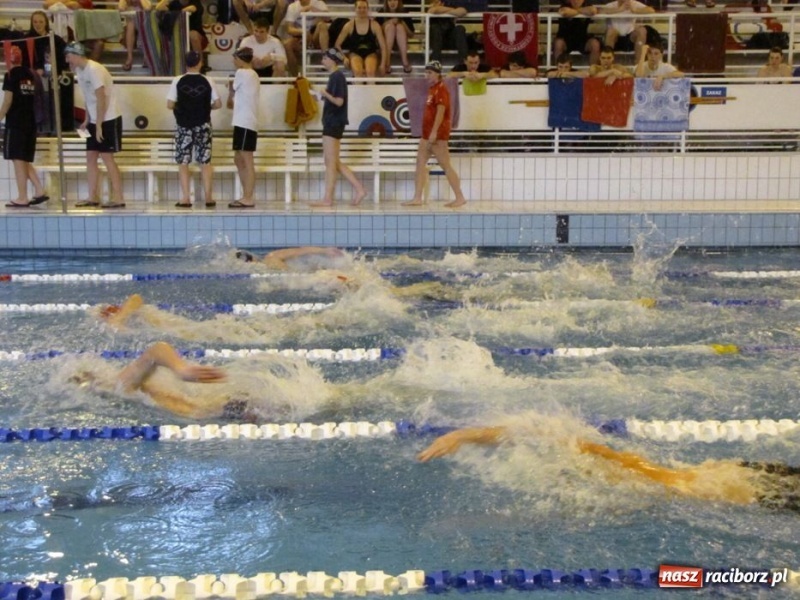Zdjęcie w galerii na portalu naszraciborz.pl: Studenci PWSZ na podium wiadomości z regionu