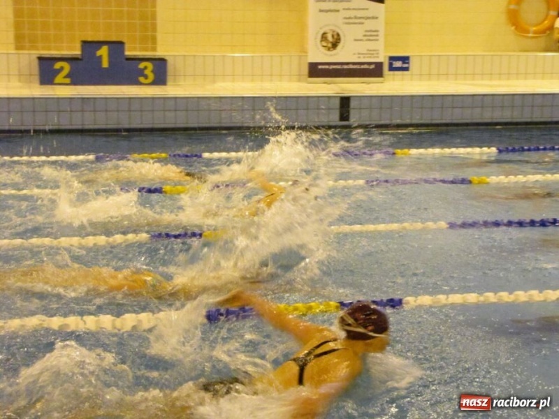 Zdjęcie w galerii na portalu naszraciborz.pl: Studenci PWSZ na podium wiadomości z regionu