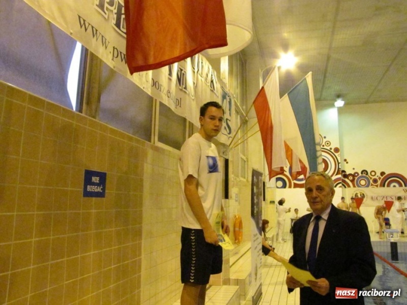 Zdjęcie w galerii na portalu naszraciborz.pl: Studenci PWSZ na podium wiadomości z regionu