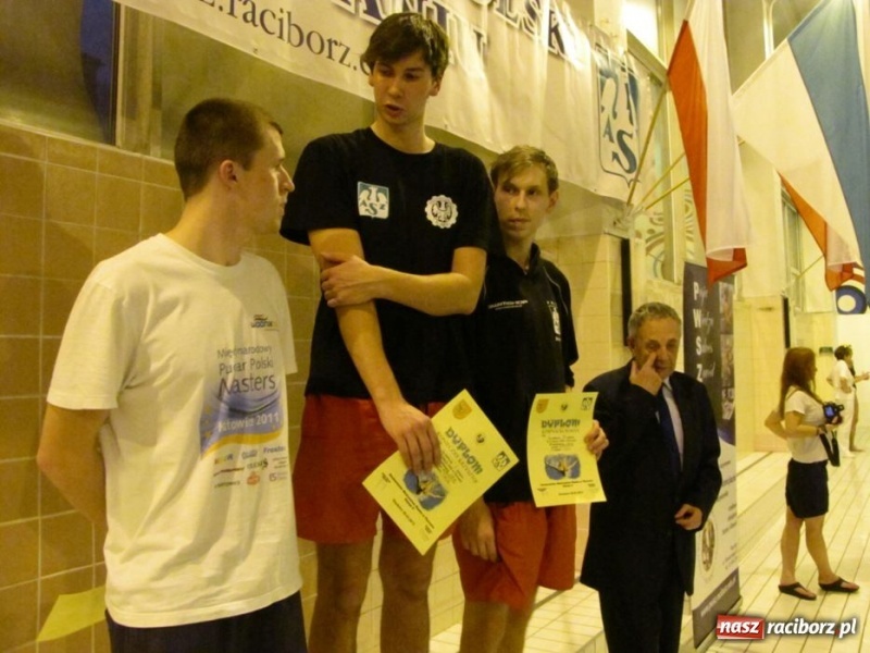 Zdjęcie w galerii na portalu naszraciborz.pl: Studenci PWSZ na podium wiadomości z regionu