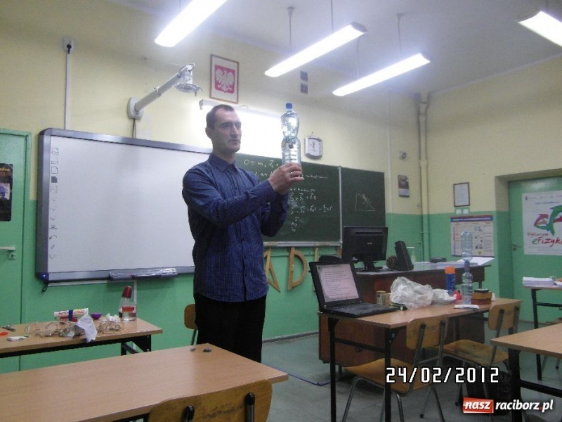 Zdjęcie w galerii na portalu naszraciborz.pl: Oni wybierają eFizykę wiadomości z regionu