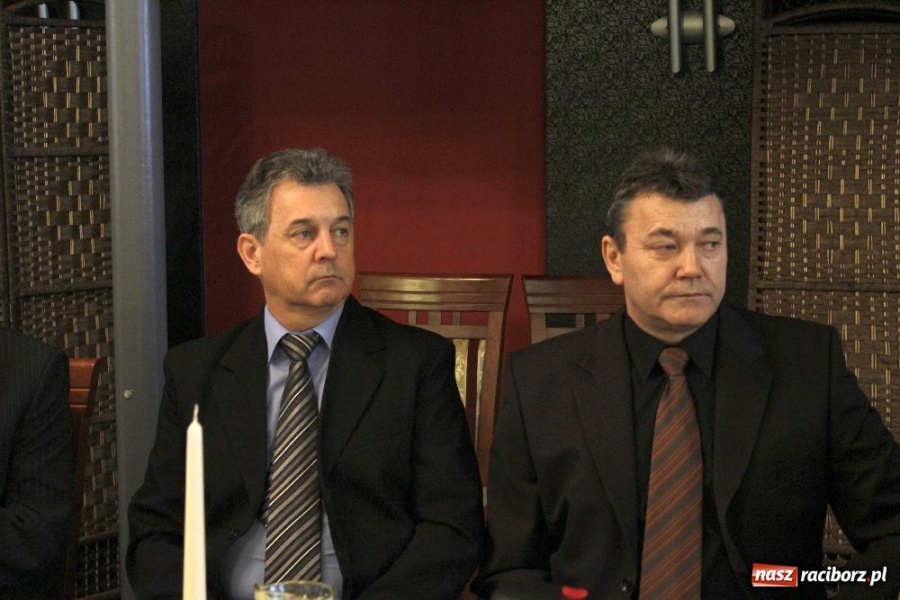 Zdjęcie w galerii na portalu naszraciborz.pl: Doroczna odprawa OC w Raciborskiej wiadomości z regionu