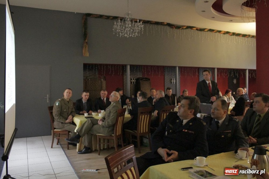 Zdjęcie w galerii na portalu naszraciborz.pl: Doroczna odprawa OC w Raciborskiej wiadomości z regionu