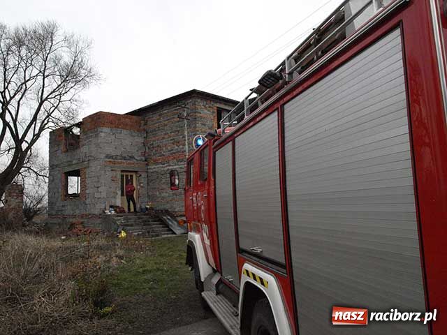 Zdjęcie w galerii na portalu naszraciborz.pl: Groźny pożar w Zawadzie Książęcej wiadomości z regionu