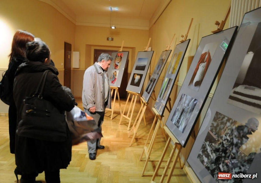 Zdjęcie w galerii na portalu naszraciborz.pl: Nauczyli się patrzeć na świat wiadomości z regionu