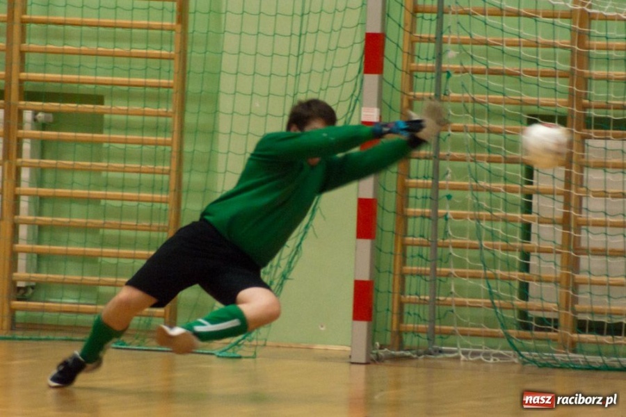 Zdjęcie w galerii na portalu naszraciborz.pl: Pierwsze punkty ekipy Zgody wiadomości z regionu