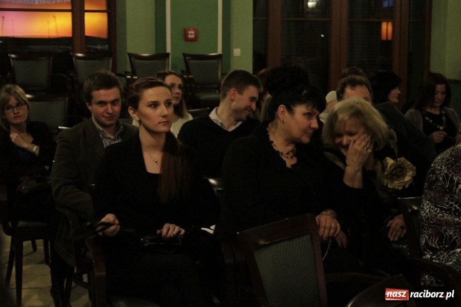 Zdjęcie w galerii na portalu naszraciborz.pl: Spóźnione Walentynki... wiadomości z regionu