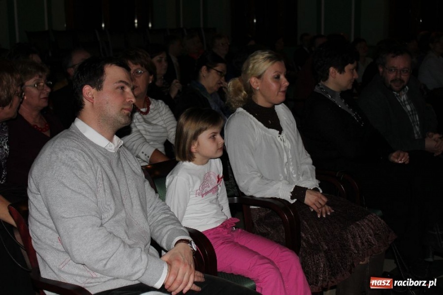 Zdjęcie w galerii na portalu naszraciborz.pl: Spóźnione Walentynki... wiadomości z regionu