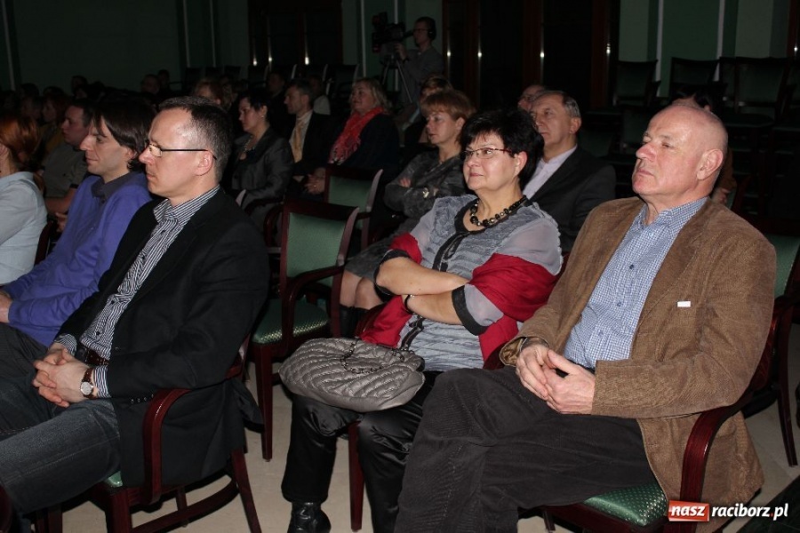 Zdjęcie w galerii na portalu naszraciborz.pl: Spóźnione Walentynki... wiadomości z regionu