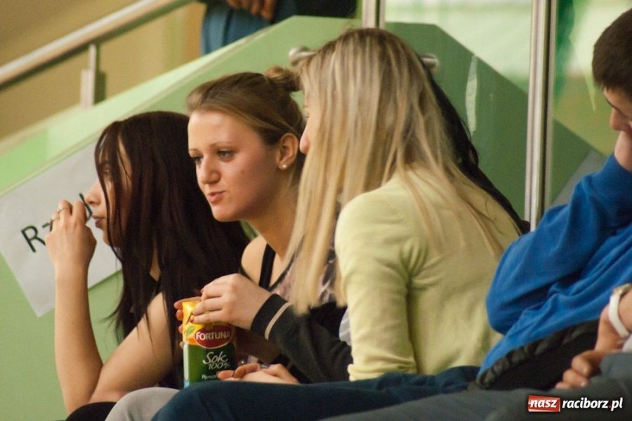 Zdjęcie w galerii na portalu naszraciborz.pl: KMP Hyrbud mistrzem HLPN wiadomości z regionu