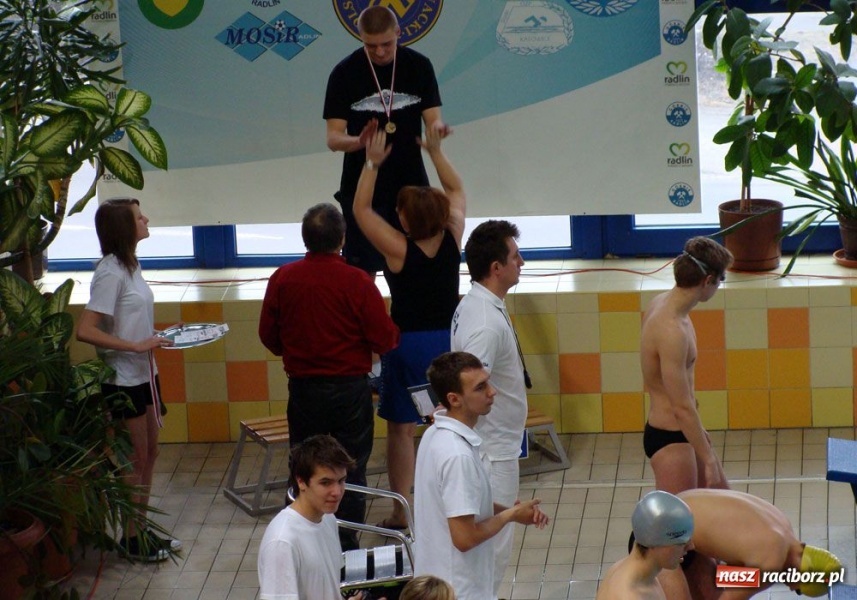 Zdjęcie w galerii na portalu naszraciborz.pl: Pływanie: Medalowe żniwo raciborzan wiadomości z regionu