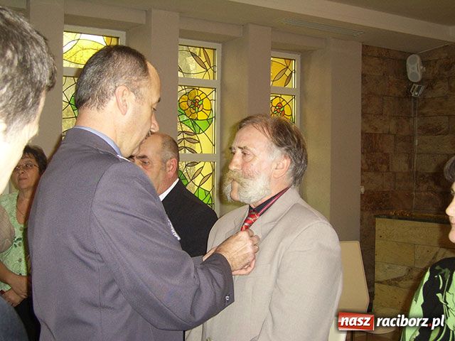 Zdjęcie w galerii na portalu naszraciborz.pl: Służyli Polsce, rodzice dostali medale wiadomości z regionu