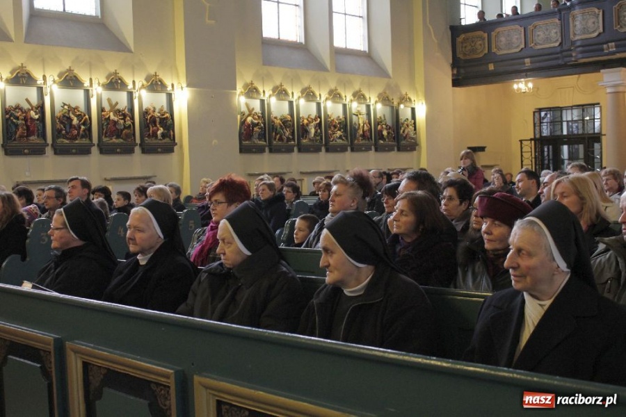 Zdjęcie w galerii na portalu naszraciborz.pl: Muzyka o bólu i cierpieniu wiadomości z regionu