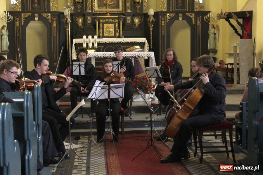 Zdjęcie w galerii na portalu naszraciborz.pl: Muzyka o bólu i cierpieniu wiadomości z regionu