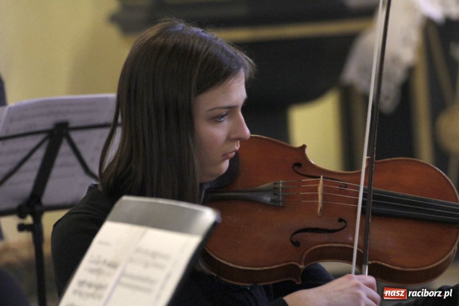 Zdjęcie w galerii na portalu naszraciborz.pl: Muzyka o bólu i cierpieniu wiadomości z regionu
