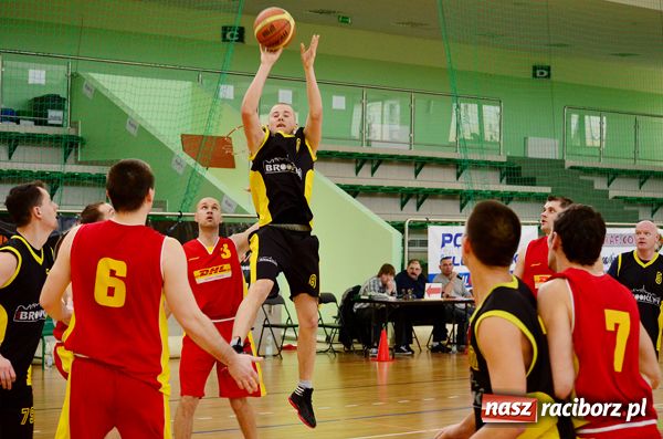 Zdjęcie w galerii na portalu naszraciborz.pl: Młodzi gracze Brooklynu na fali wiadomości z regionu