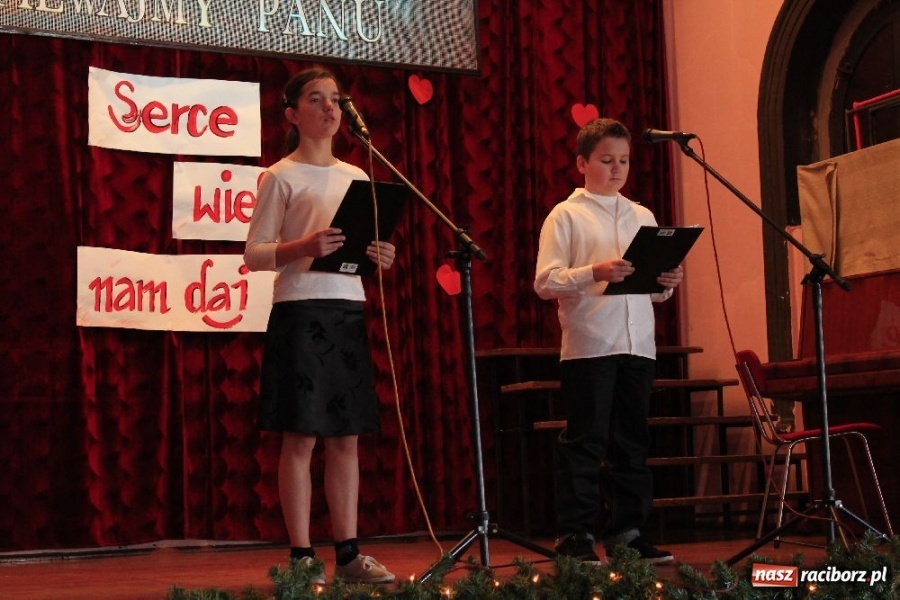 Zdjęcie w galerii na portalu naszraciborz.pl: Śpiewajmy Panu - konkurs w Borucinie wiadomości z regionu