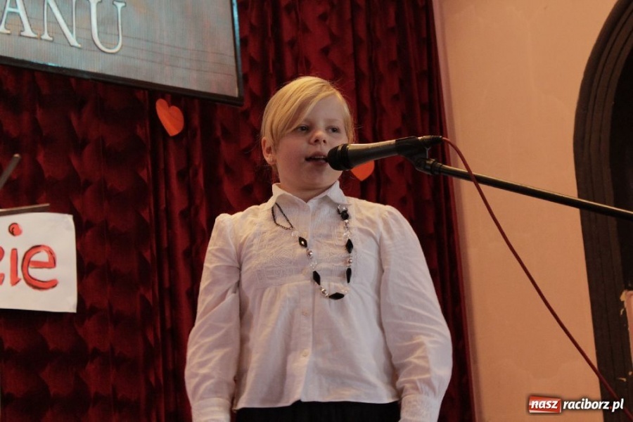 Zdjęcie w galerii na portalu naszraciborz.pl: Śpiewajmy Panu - konkurs w Borucinie wiadomości z regionu