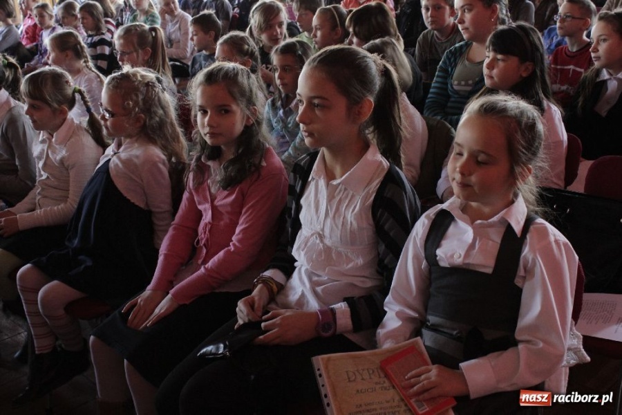 Zdjęcie w galerii na portalu naszraciborz.pl: Śpiewajmy Panu - konkurs w Borucinie wiadomości z regionu