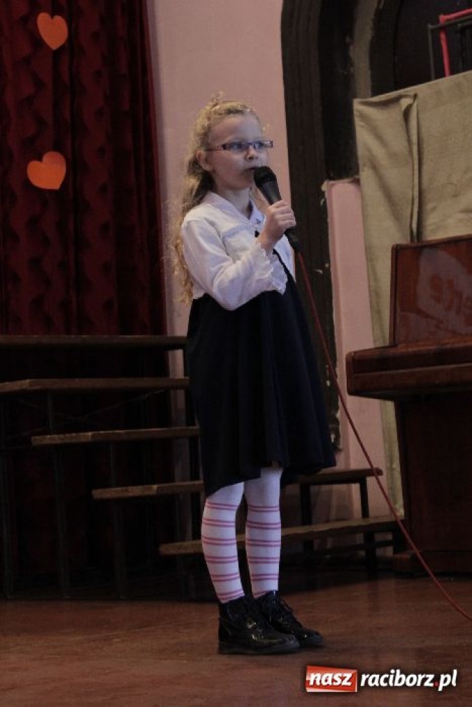 Zdjęcie w galerii na portalu naszraciborz.pl: Śpiewajmy Panu - konkurs w Borucinie wiadomości z regionu
