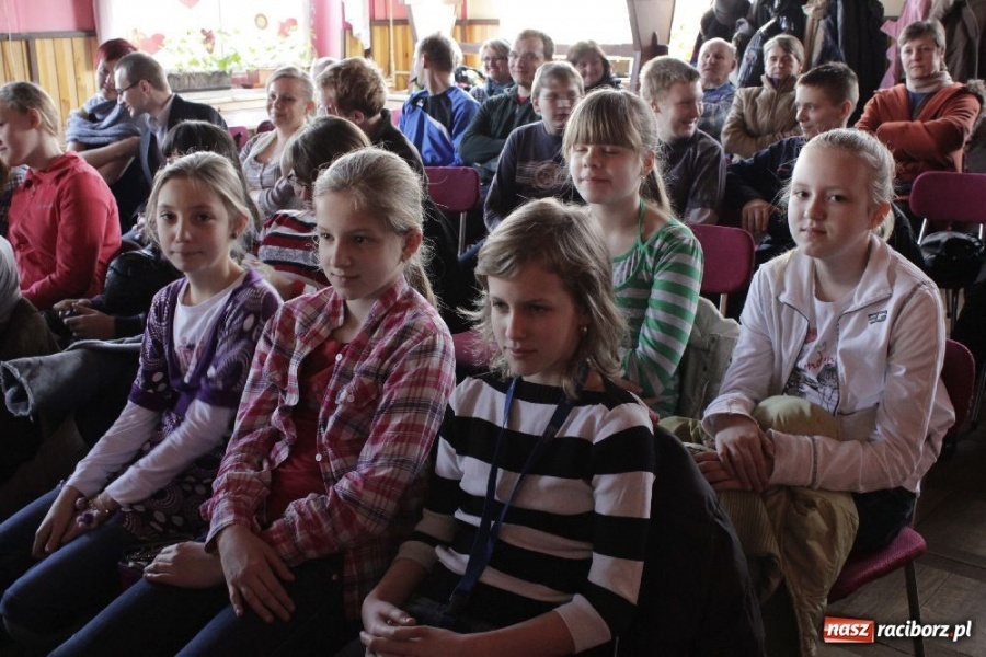 Zdjęcie w galerii na portalu naszraciborz.pl: Śpiewajmy Panu - konkurs w Borucinie wiadomości z regionu