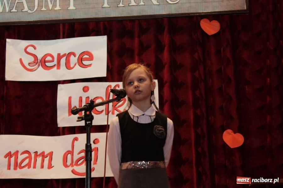 Zdjęcie w galerii na portalu naszraciborz.pl: Śpiewajmy Panu - konkurs w Borucinie wiadomości z regionu