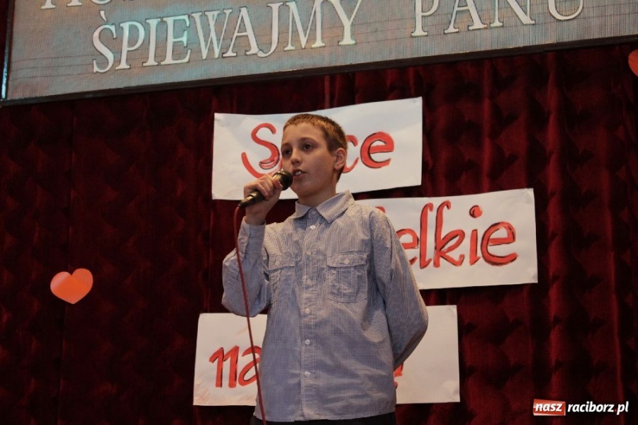 Zdjęcie w galerii na portalu naszraciborz.pl: Śpiewajmy Panu - konkurs w Borucinie wiadomości z regionu