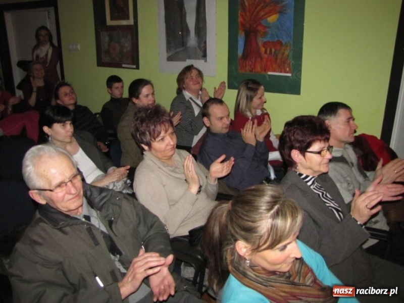 Zdjęcie w galerii na portalu naszraciborz.pl: Baśnie Andersena na deskach MDK-u wiadomości z regionu