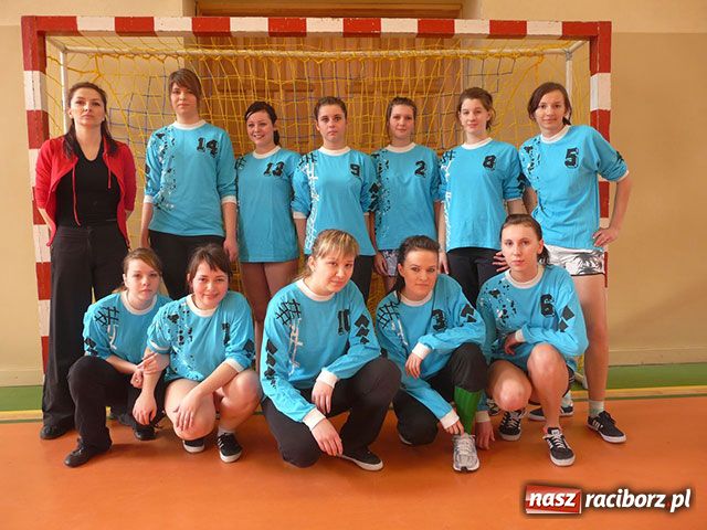 Zdjęcie w galerii na portalu naszraciborz.pl: Szczypiorniści walczyli w Budowlance wiadomości z regionu