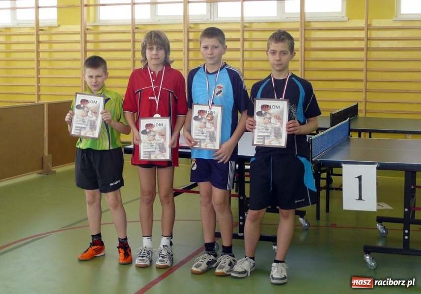 Zdjęcie w galerii na portalu naszraciborz.pl: Najlepsi tenisiści grali w Pawłowie wiadomości z regionu