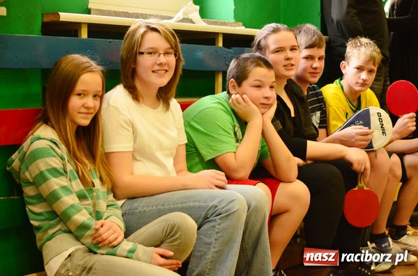 Zdjęcie w galerii na portalu naszraciborz.pl: Ping-pong w wydaniu najmłodszych wiadomości z regionu