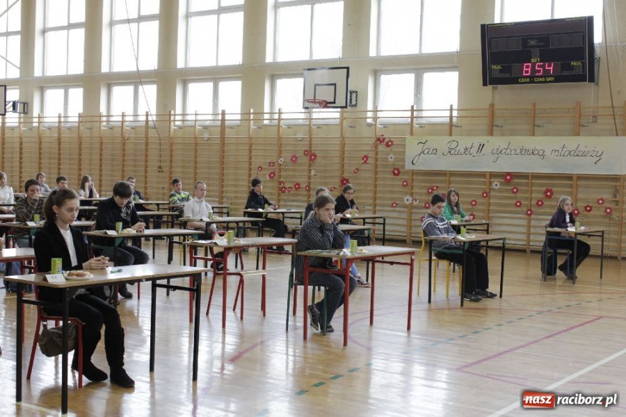 Zdjęcie w galerii na portalu naszraciborz.pl: Konkurs biblijny w Kornowacu wiadomości z regionu