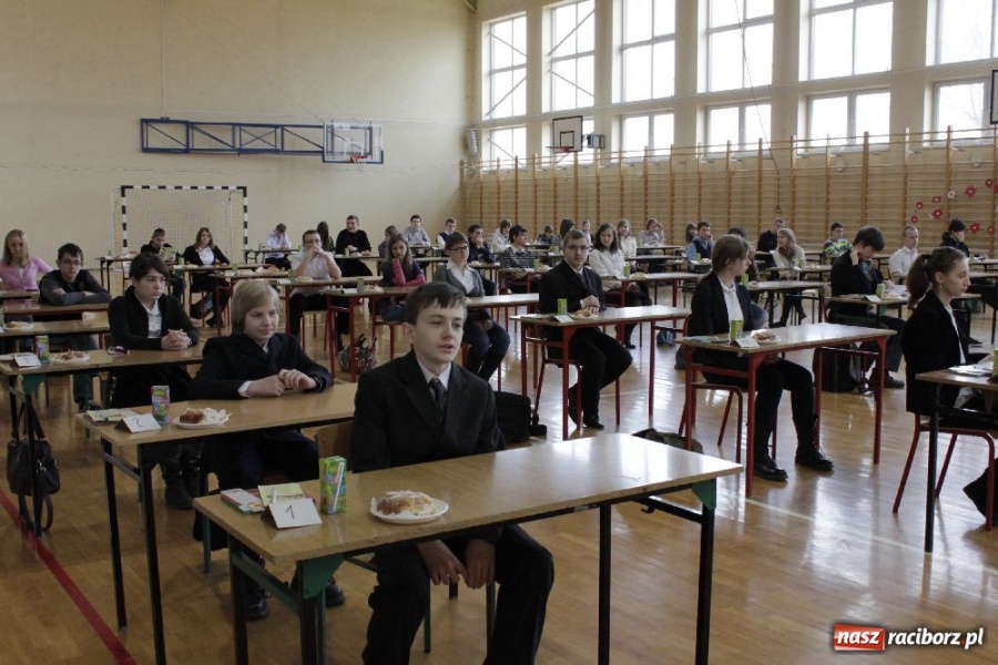 Zdjęcie w galerii na portalu naszraciborz.pl: Konkurs biblijny w Kornowacu wiadomości z regionu