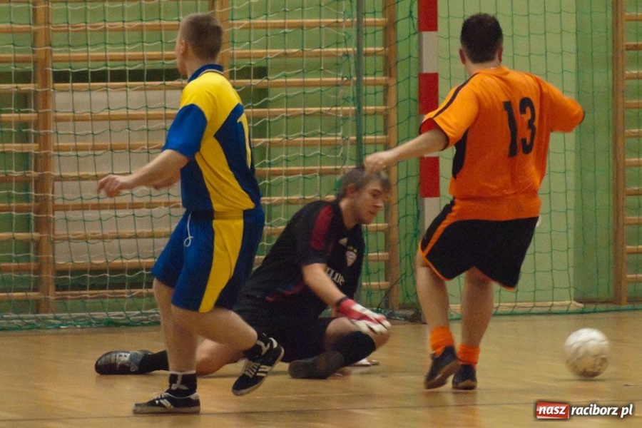 Zdjęcie w galerii na portalu naszraciborz.pl: Sklep Sportowy mistrzem II ligi wiadomości z regionu