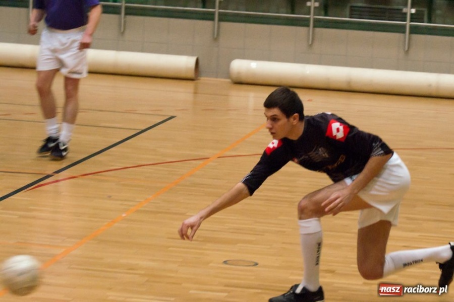 Zdjęcie w galerii na portalu naszraciborz.pl: Sklep Sportowy mistrzem II ligi wiadomości z regionu