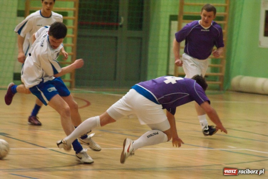 Zdjęcie w galerii na portalu naszraciborz.pl: Sklep Sportowy mistrzem II ligi wiadomości z regionu