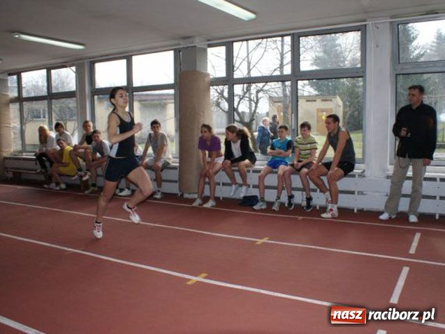 Zdjęcie w galerii na portalu naszraciborz.pl: Halowe Mistrzostwa w Lekkiej Atletyce wiadomości z regionu