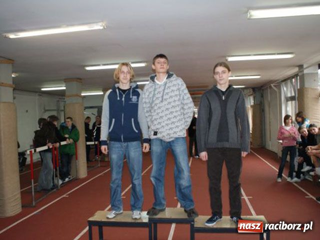 Zdjęcie w galerii na portalu naszraciborz.pl: Halowe Mistrzostwa w Lekkiej Atletyce wiadomości z regionu