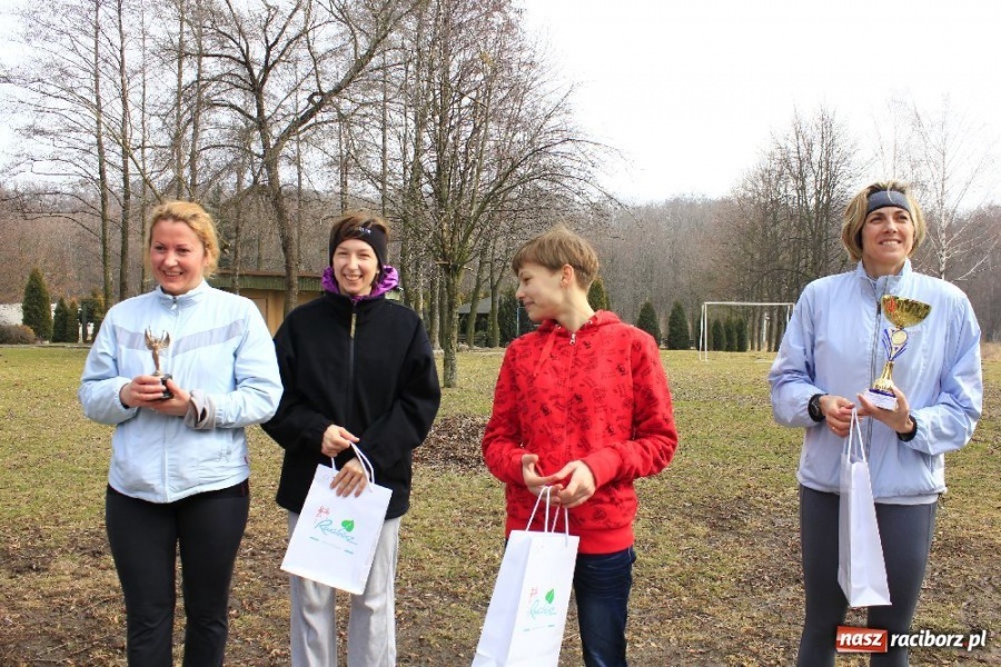 Zdjęcie w galerii na portalu naszraciborz.pl: W Oborze biegali po zdrowie wiadomości z regionu
