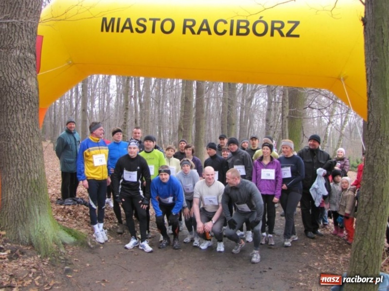 Zdjęcie w galerii na portalu naszraciborz.pl: W Oborze biegali po zdrowie wiadomości z regionu