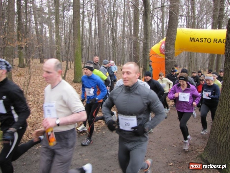 Zdjęcie w galerii na portalu naszraciborz.pl: W Oborze biegali po zdrowie wiadomości z regionu