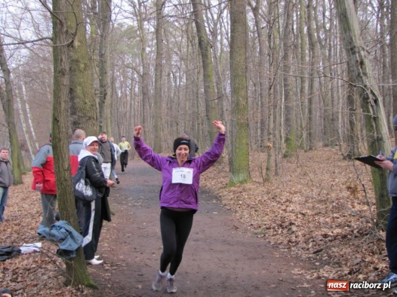 Zdjęcie w galerii na portalu naszraciborz.pl: W Oborze biegali po zdrowie wiadomości z regionu