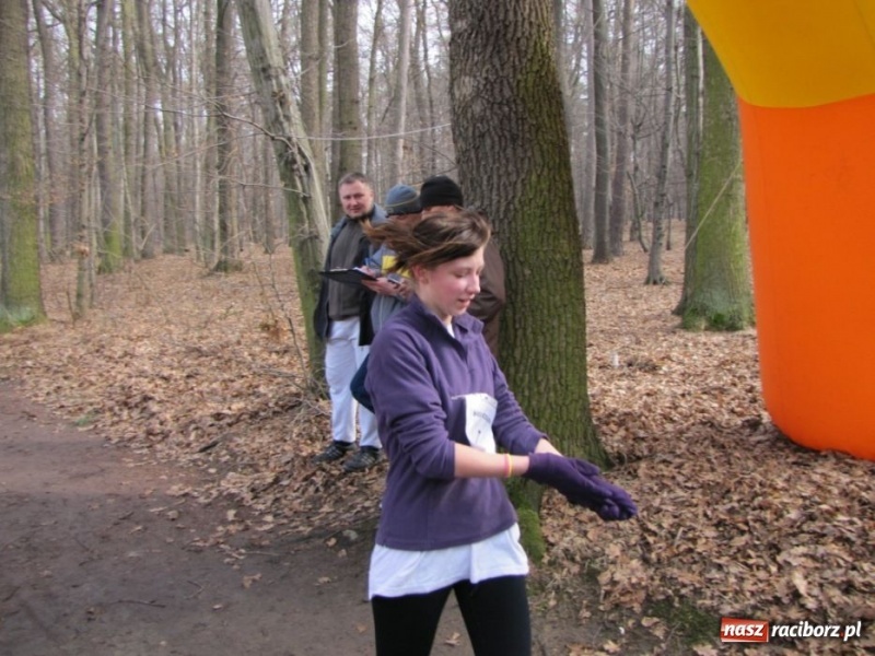 Zdjęcie w galerii na portalu naszraciborz.pl: W Oborze biegali po zdrowie wiadomości z regionu