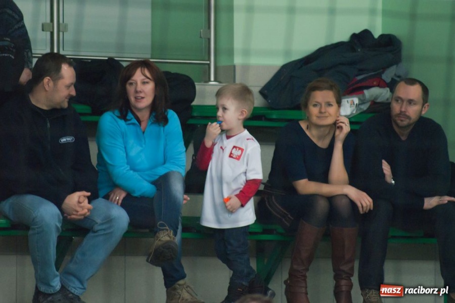 Zdjęcie w galerii na portalu naszraciborz.pl: Obrońcy tytułu za burtą wiadomości z regionu